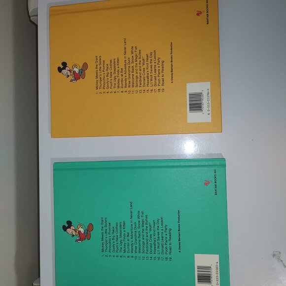 2 Walt Disney: Bantam Book "Road to Reading" and "Mickey Finds a Kitten" Good HC - Picture 2 of 12